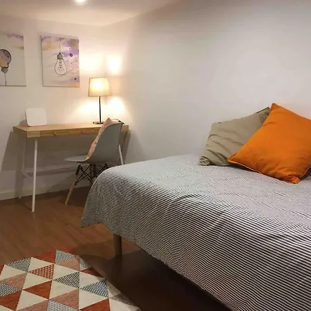 Appartamento Casa Via Toledo. Centralissima E Vicina Al Porto Napoli