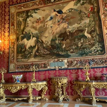 Casa Via Toledo. Centralissima E Vicina Al Porto Appartement